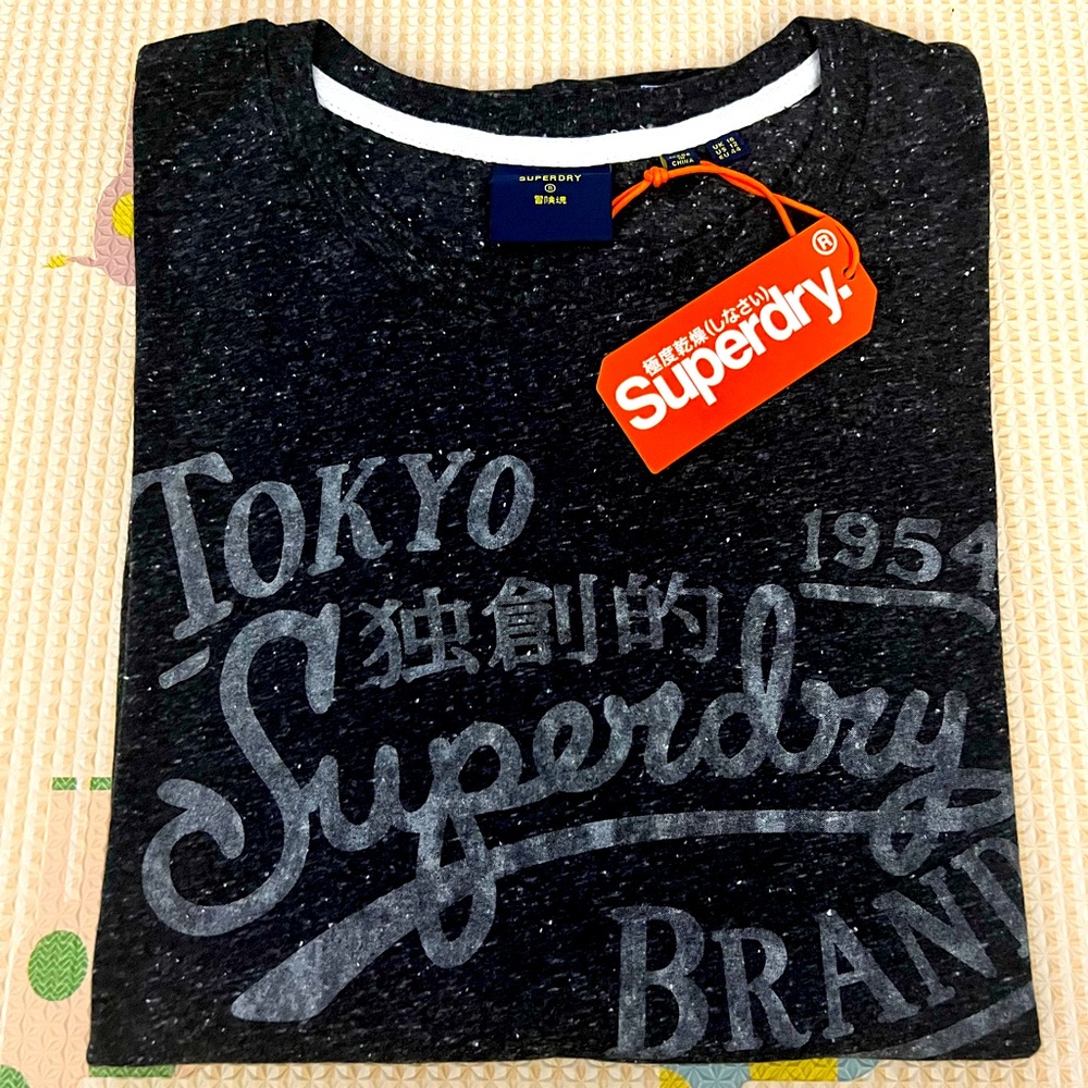Superdry Outlet RW Classic Tee, NWT, size US Women 12 UK 16